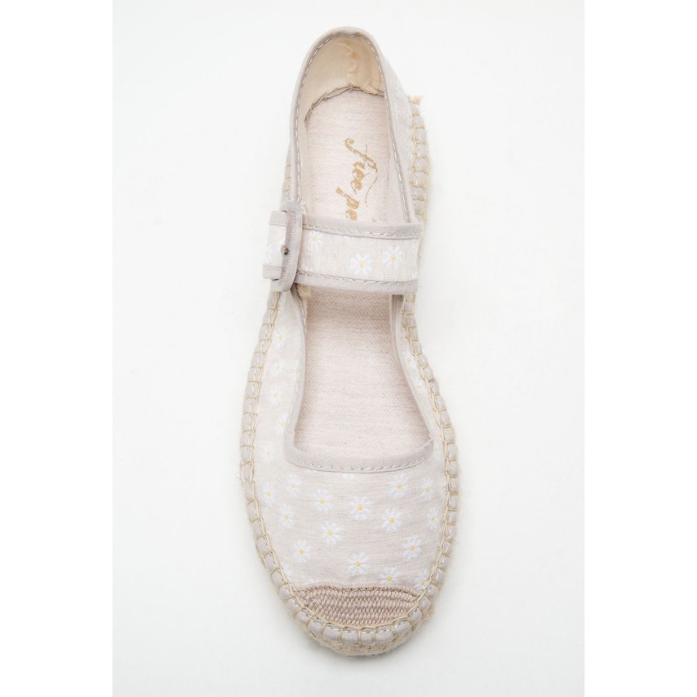 FREE PEOPLE Surfside Daisy Mary Janes / Ecru - Picture 11 of 16